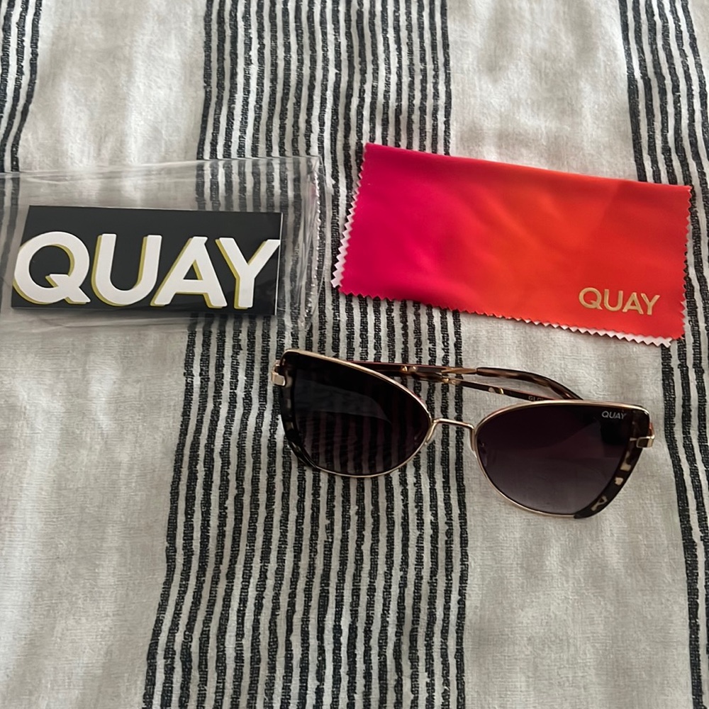 Quay Australia Glow Up Sunglasses